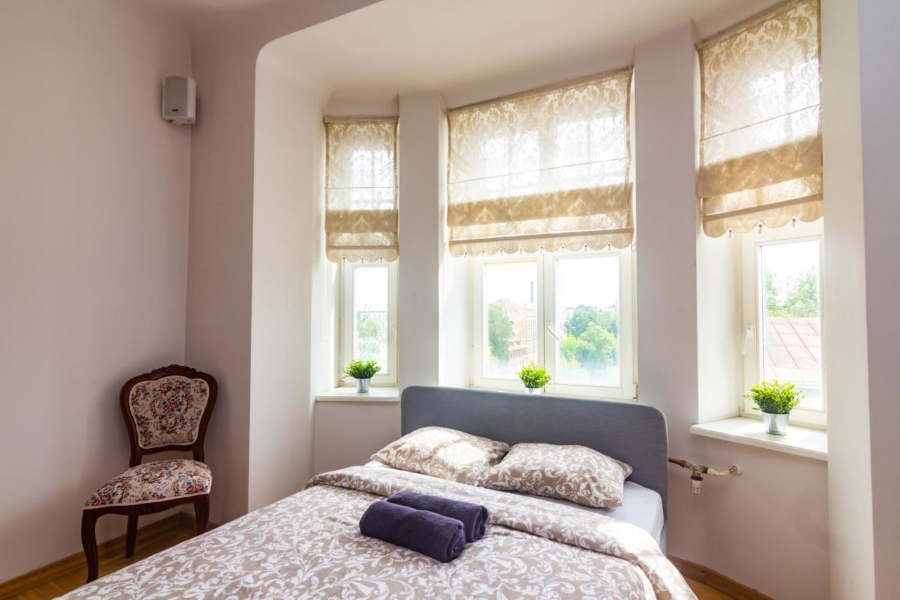 Classic Style Apartment In The Center Of Riga Exterior foto